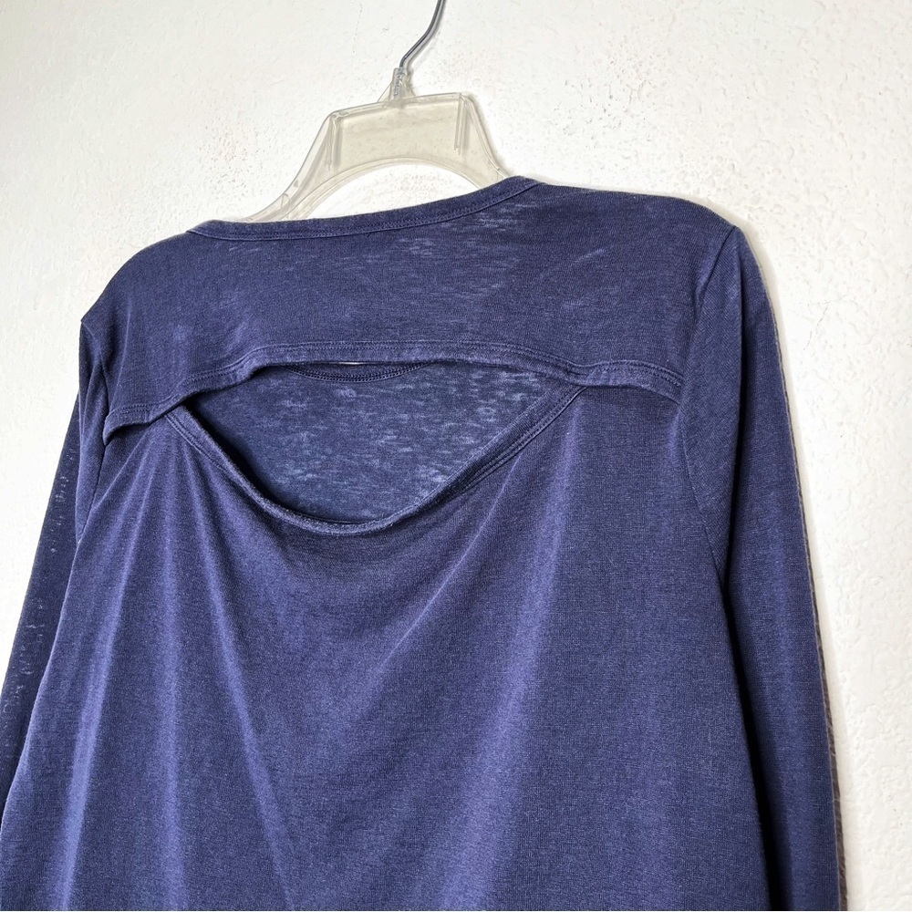 Athleta Breezy Open Back Long Sleeve Top in Navy - Picture 5 of 9